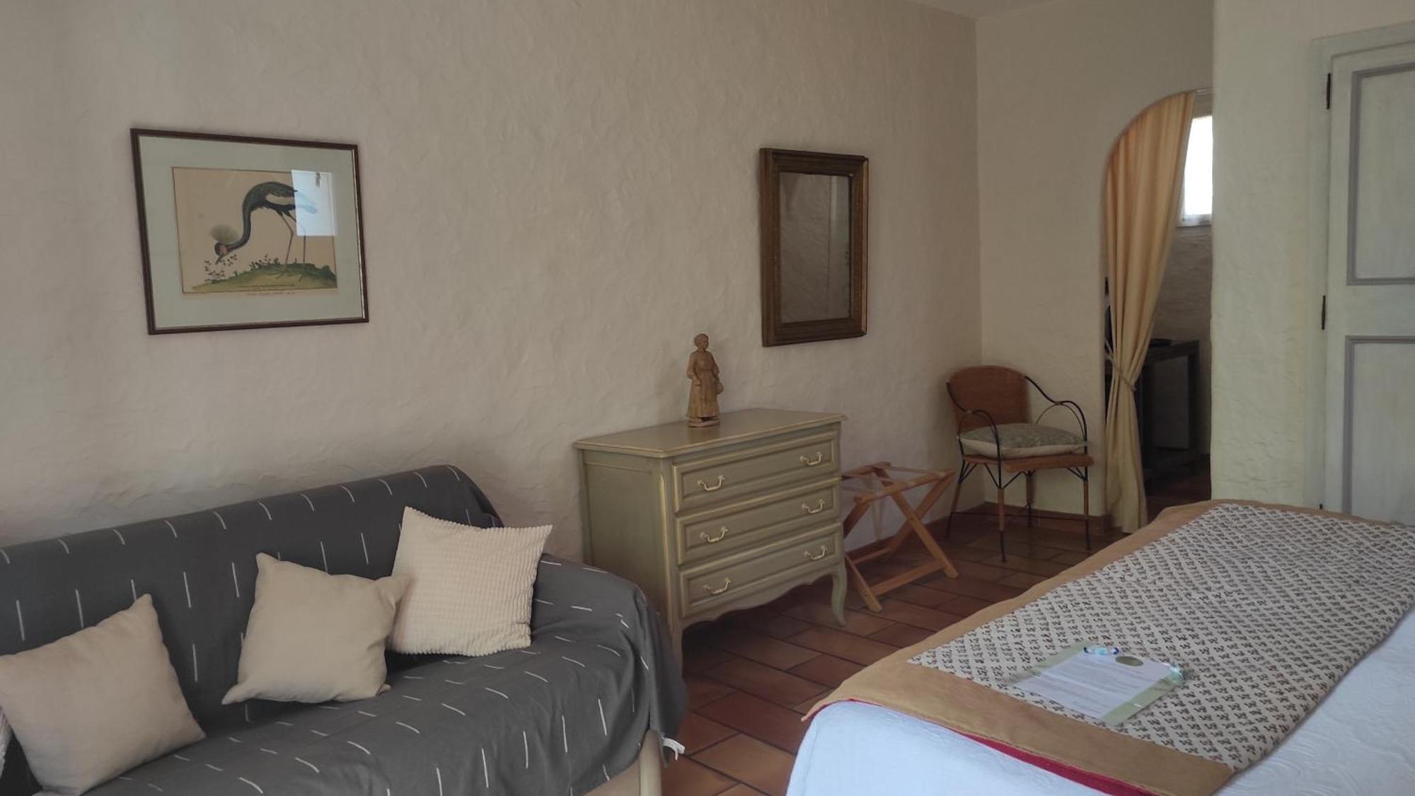 Hotel Le Mas Trilles เซเรต์ ภายนอก รูปภาพ