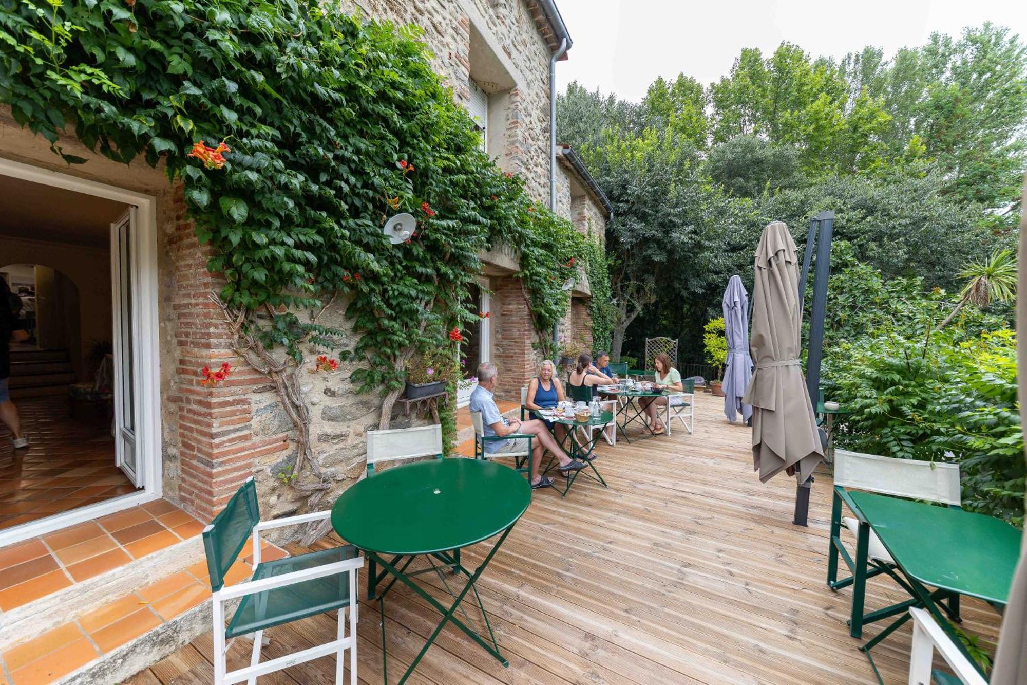 Hotel Le Mas Trilles เซเรต์ ภายนอก รูปภาพ
