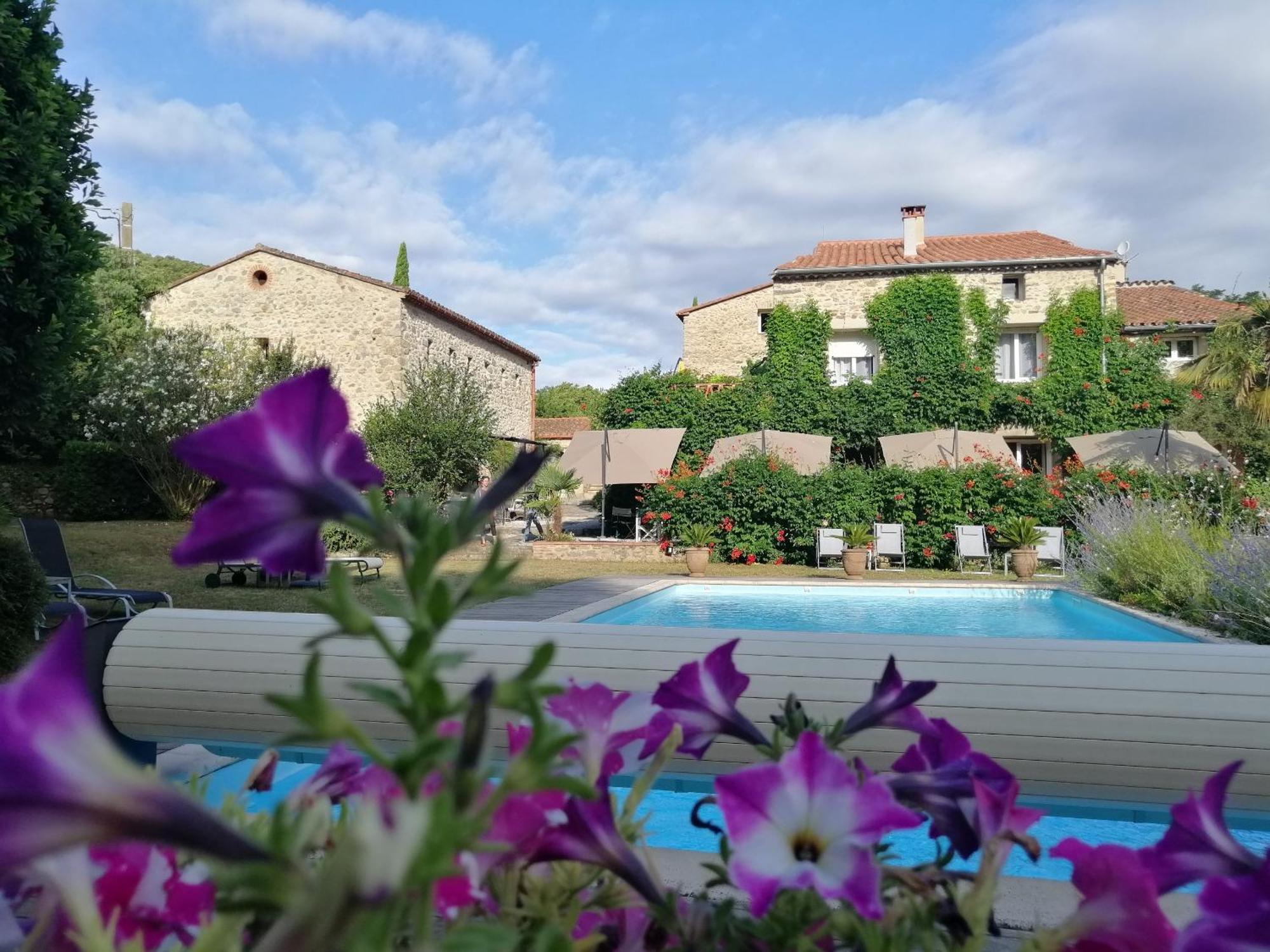 Hotel Le Mas Trilles เซเรต์ ภายนอก รูปภาพ