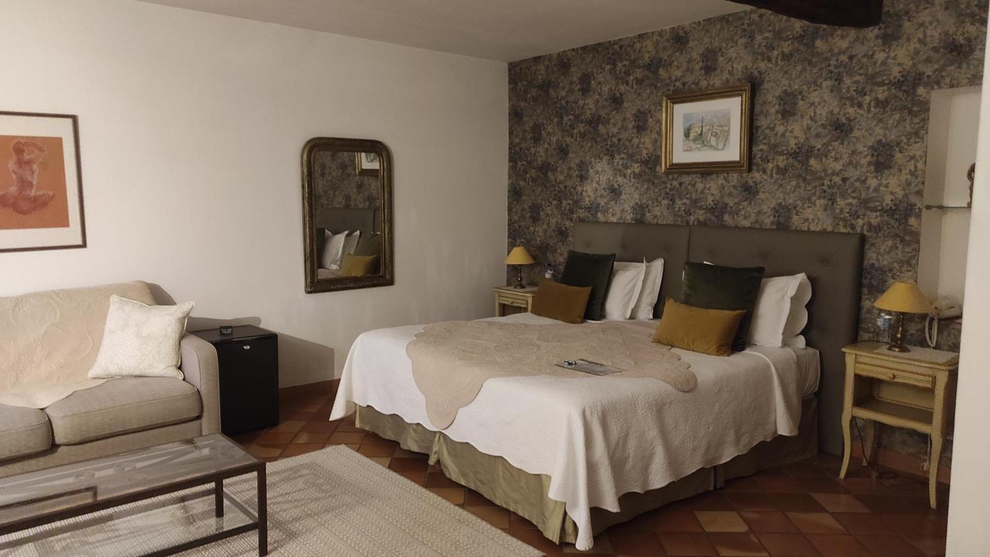 Hotel Le Mas Trilles เซเรต์ ภายนอก รูปภาพ